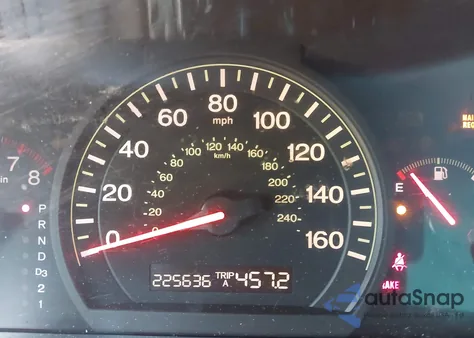 2004 Honda Accord 2.4 Lx из США, поврежденный, VIN 1HGCM56304A092731